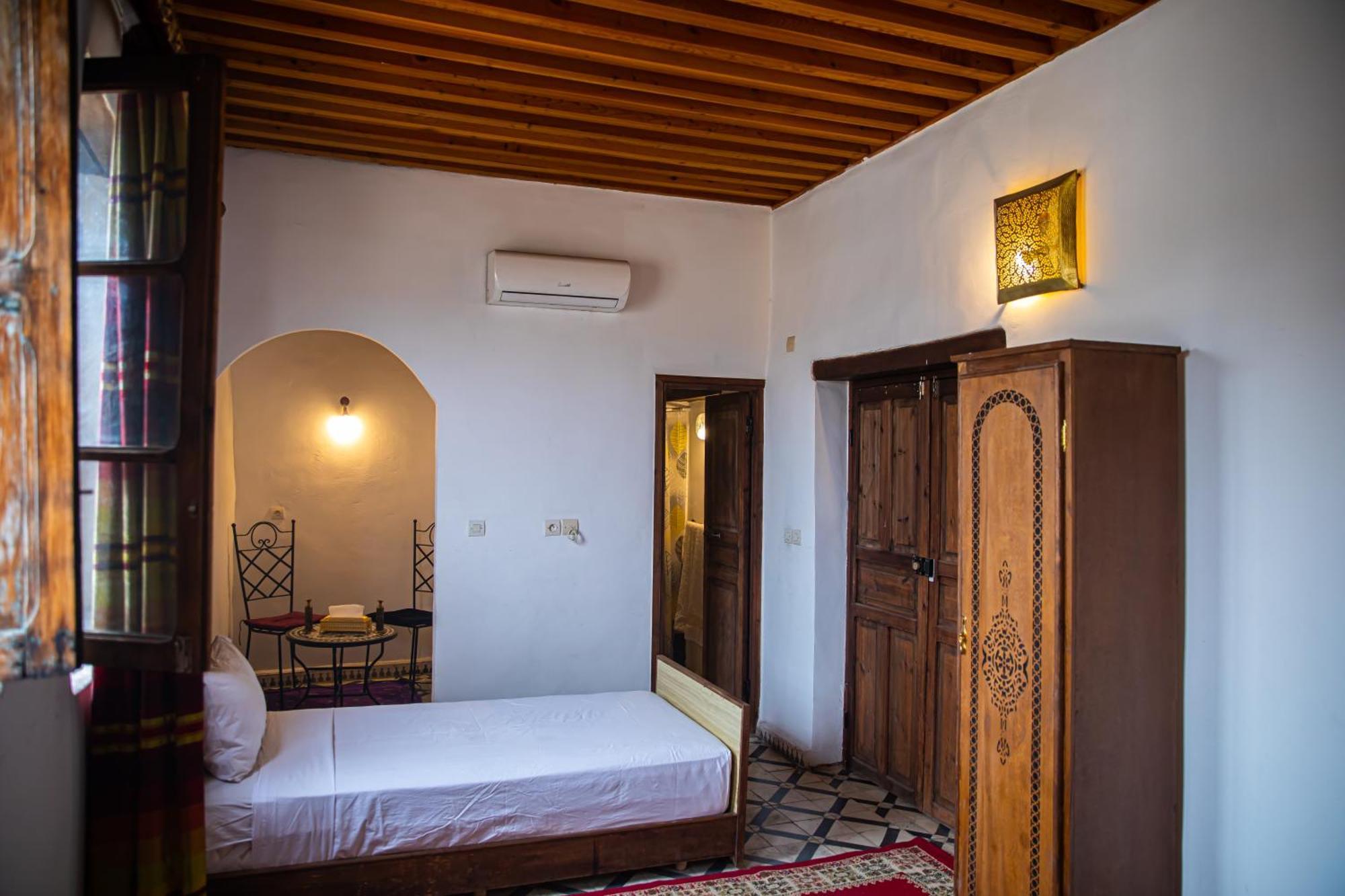 Hotel Dar Fez Arinas Exterior foto